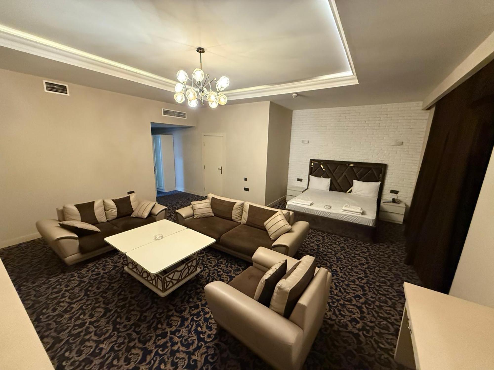 Black Mont Inn Hotel Bakü Dış mekan fotoğraf
