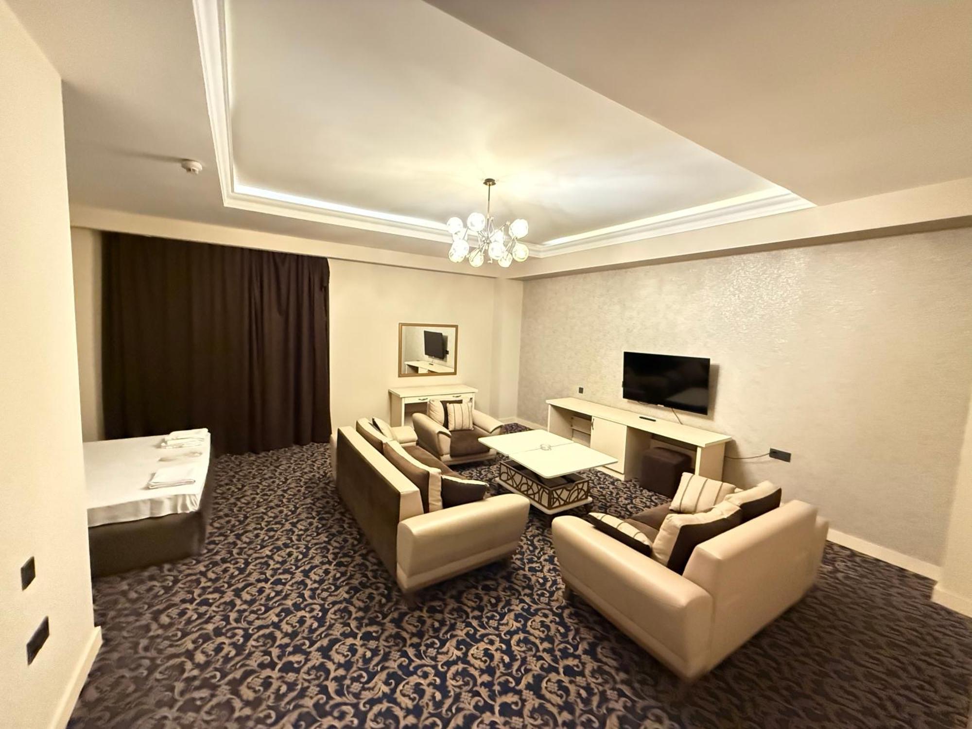 Black Mont Inn Hotel Bakü Dış mekan fotoğraf