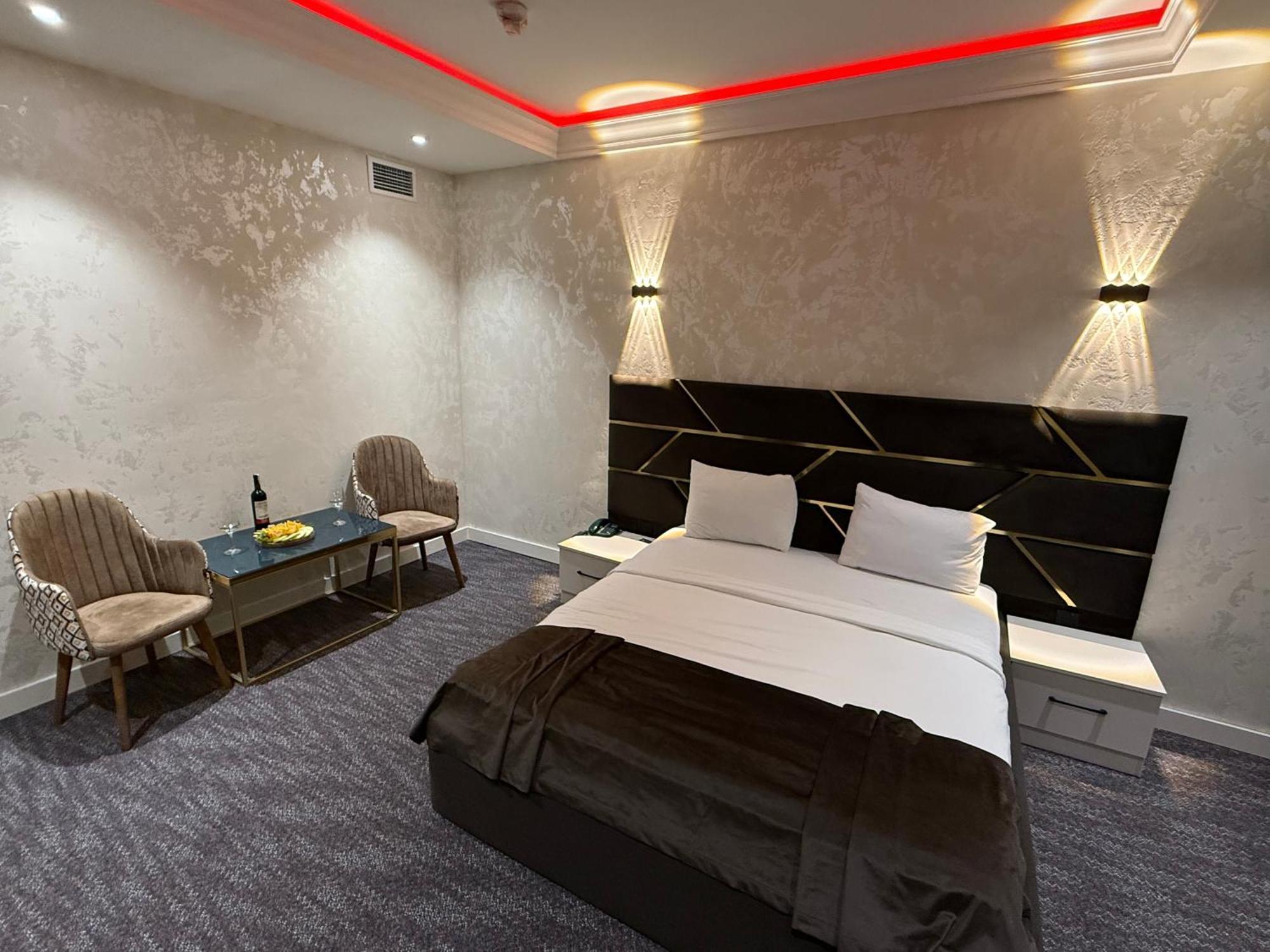 Black Mont Inn Hotel Bakü Dış mekan fotoğraf