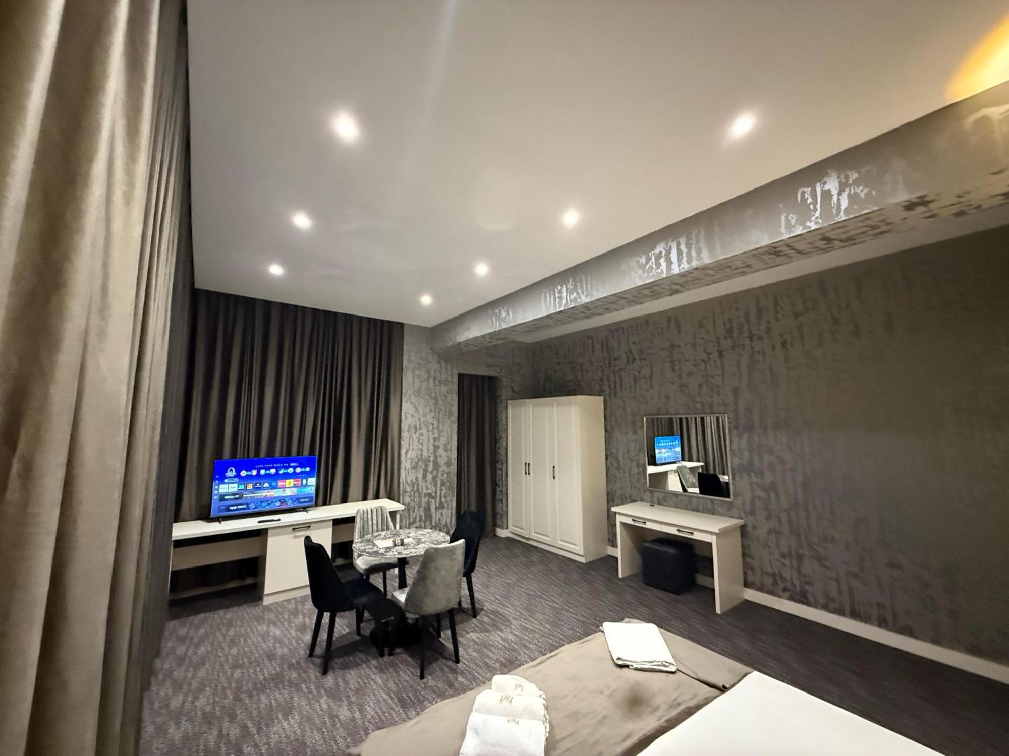 Black Mont Inn Hotel Bakü Dış mekan fotoğraf